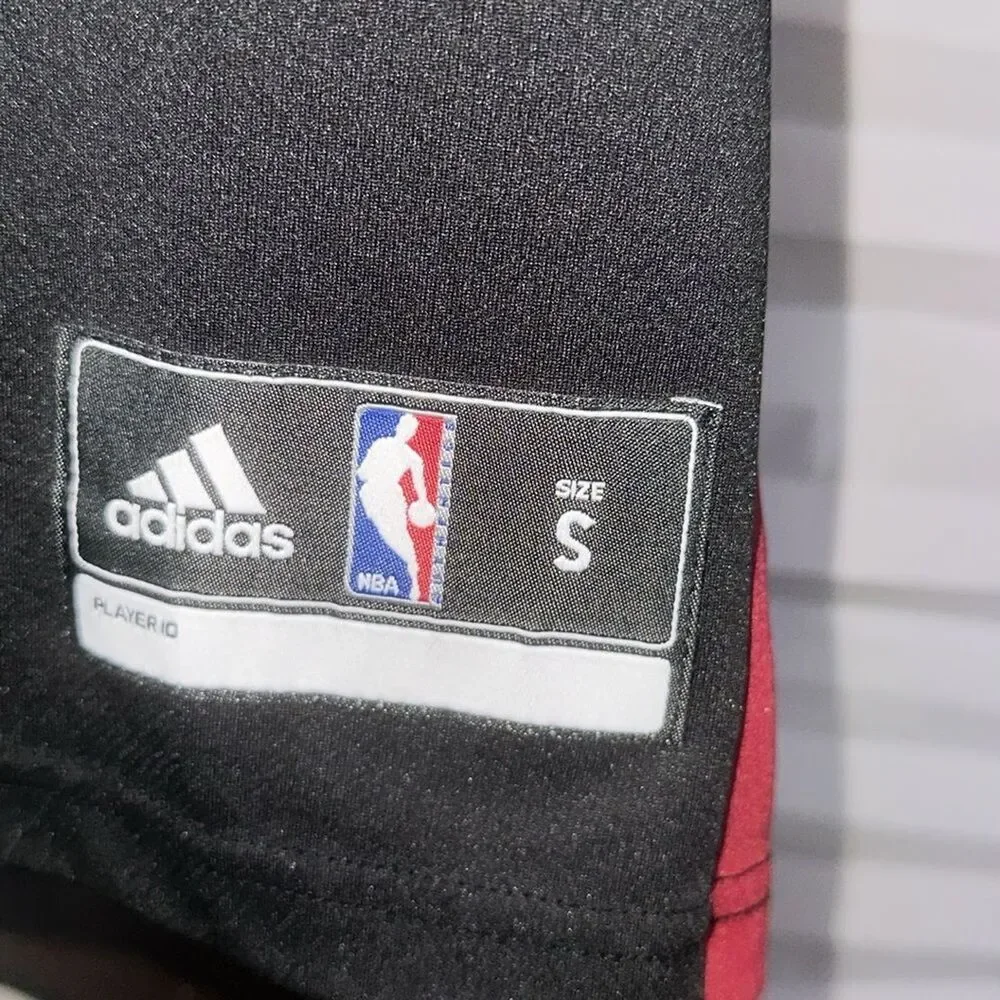 Adidas Miami Heat Dwyane Wade #3 Jersey Size Small S NBA Basketball Black